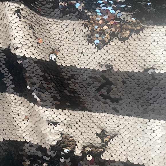 Sequence designer dress - Picture 2 of 5